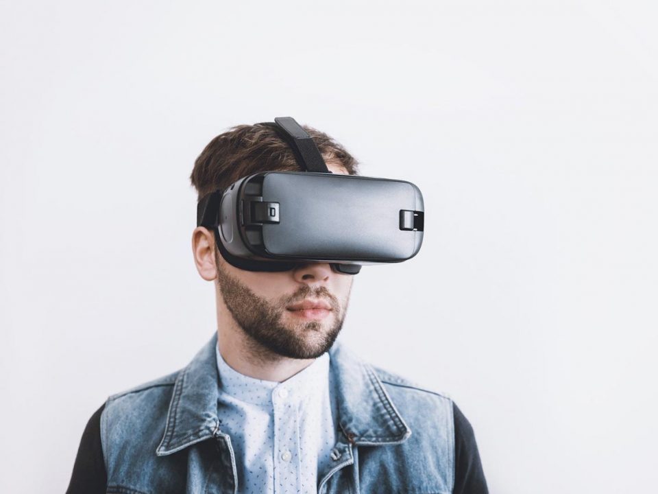 Virtual and Augmented Reality in Real Estate